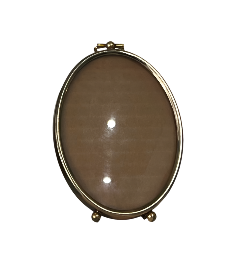 Oval frame