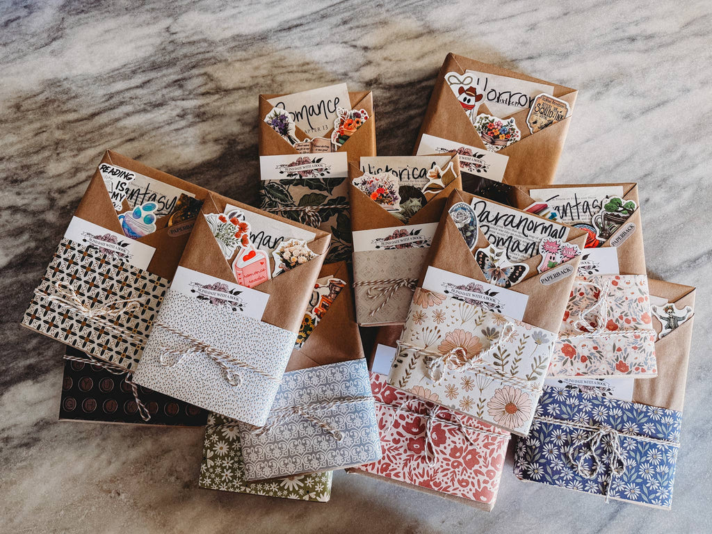 Blind date with a Book: Adult / Paperback / Romantasy/Fantasy